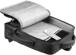 Defender - Reisiseljakott Voyager